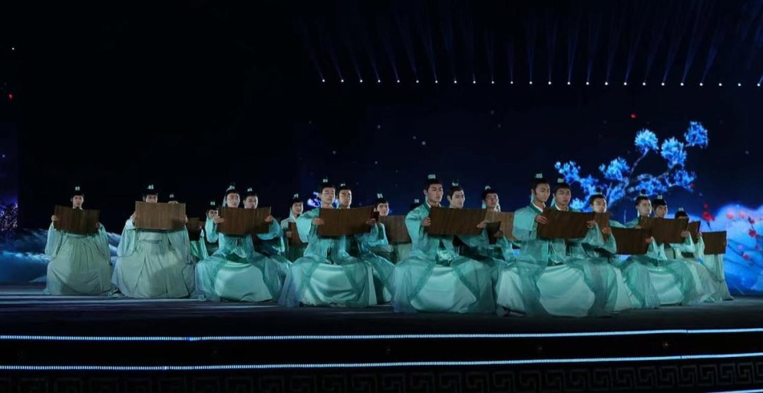 图集 | “孔子与世界思想家”大型沉浸式光影秀闪耀尼山