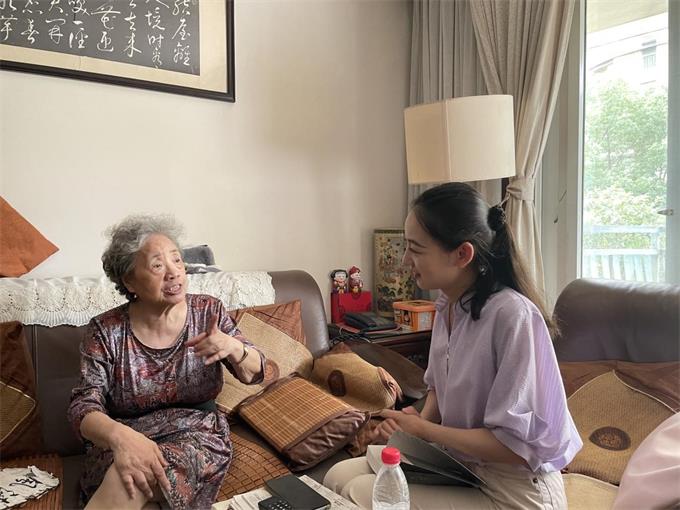 儒促会代表赴上海拜访中共一大南湖红船租船人孔另境长女孔海珠